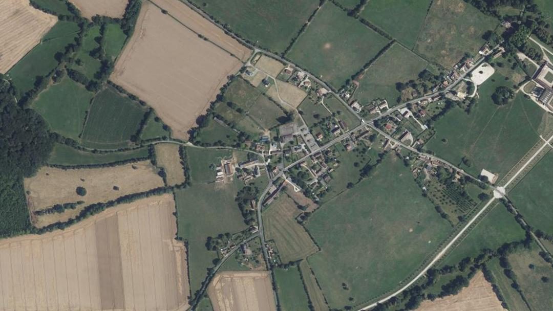 Photo 2 — Médavy, Orne (61570)