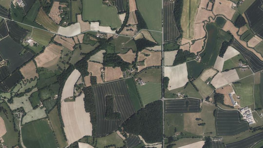 Photo 2 — Saint-Denis-sur-Huisne, Orne (61400)