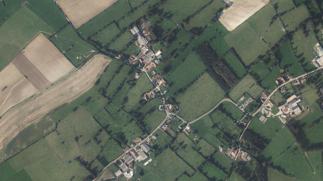 Photo 2 — Avesnes, Pas-de-Calais (62650)