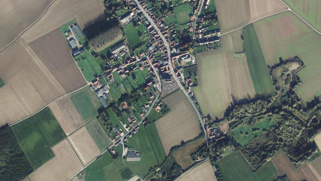 Photo 2 — Lambres, Pas-de-Calais (62120)