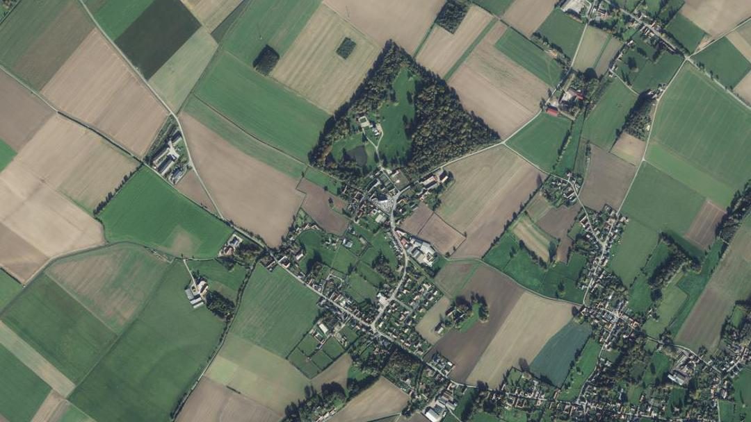 Photo 2 — Louches, Pas-de-Calais (62610)