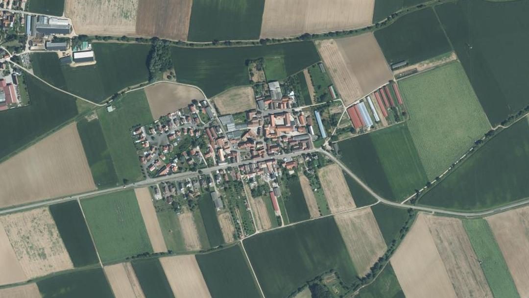 Photo 2 — Maennolsheim, Bas-Rhin (67700)