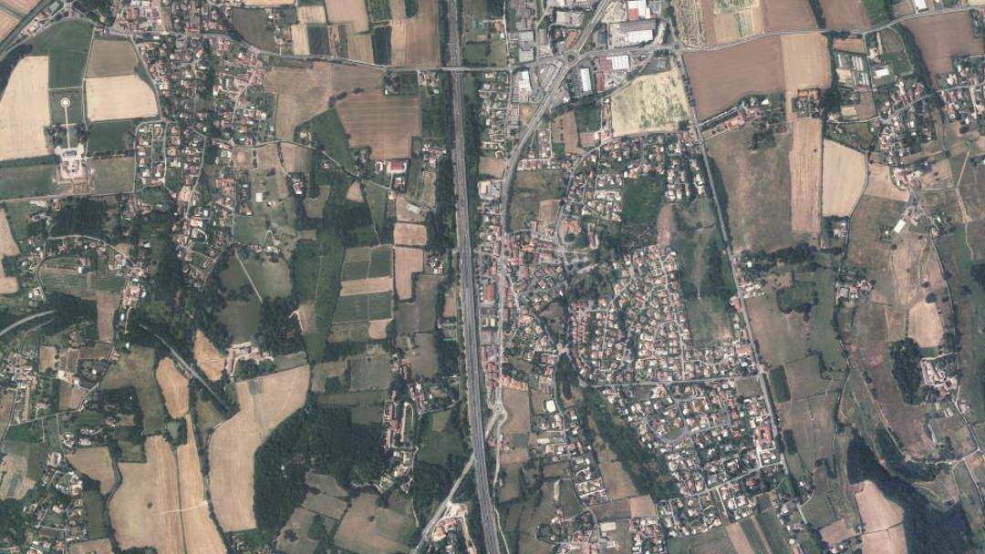 Photo 2 — Lissieu, Rhône (69380)