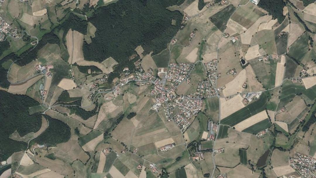 Photo 2 — Pomeys, Rhône (69590)