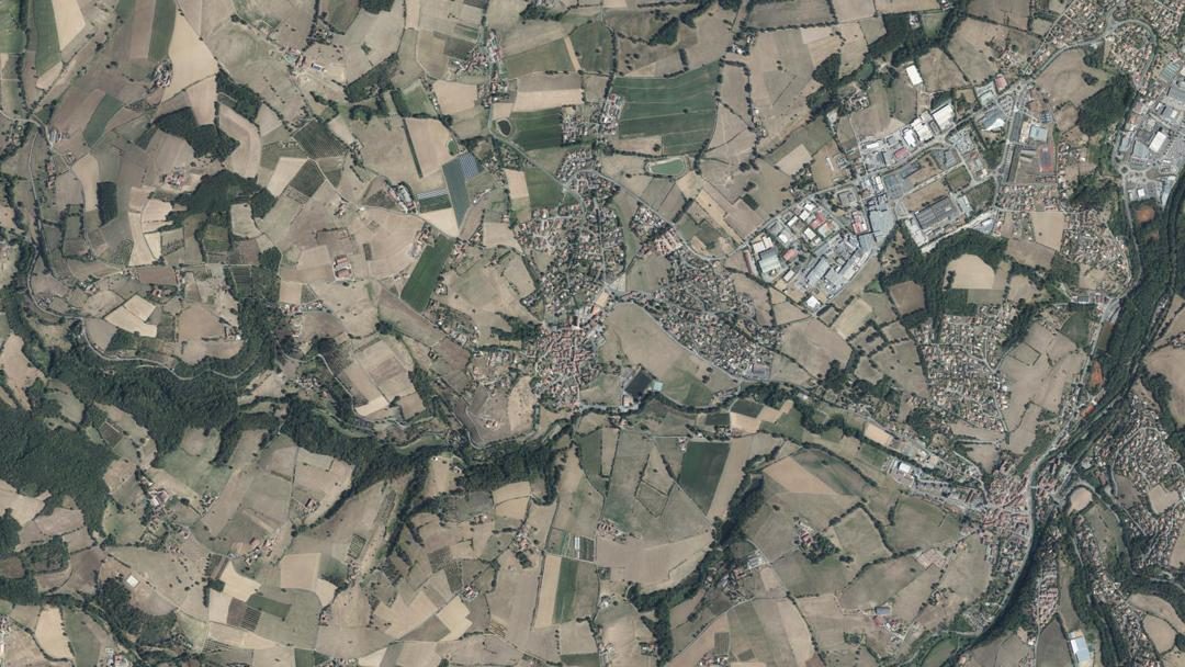 Photo 2 — Savigny, Rhône (69210)