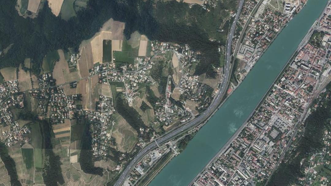 Saint-Cyr-sur-Le-Rhône, Rhône