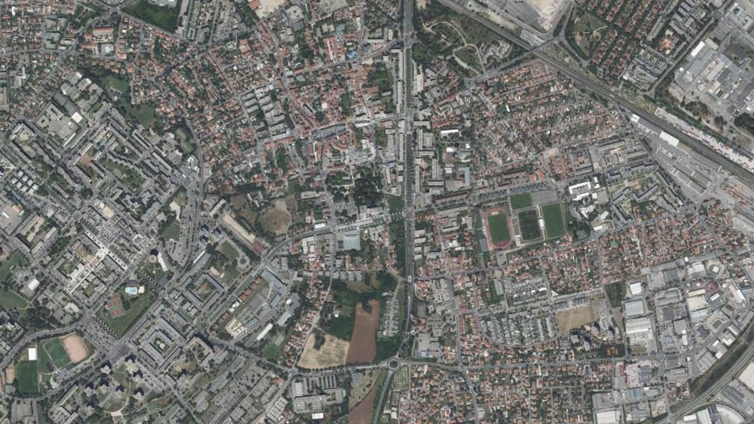 Photo 10 — Vénissieux, Rhône (69200)