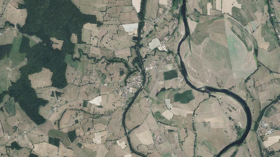 Photo 2 — Artaix, Saône-et-Loire (71110)