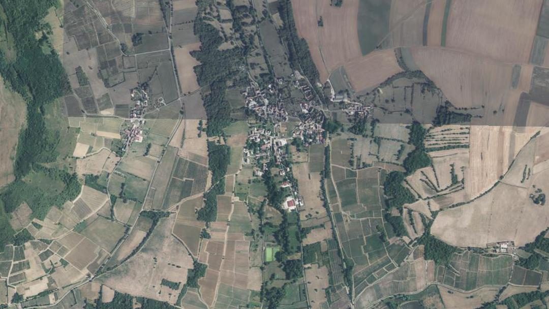 Photo 2 — Change, Saône-et-Loire (21340)