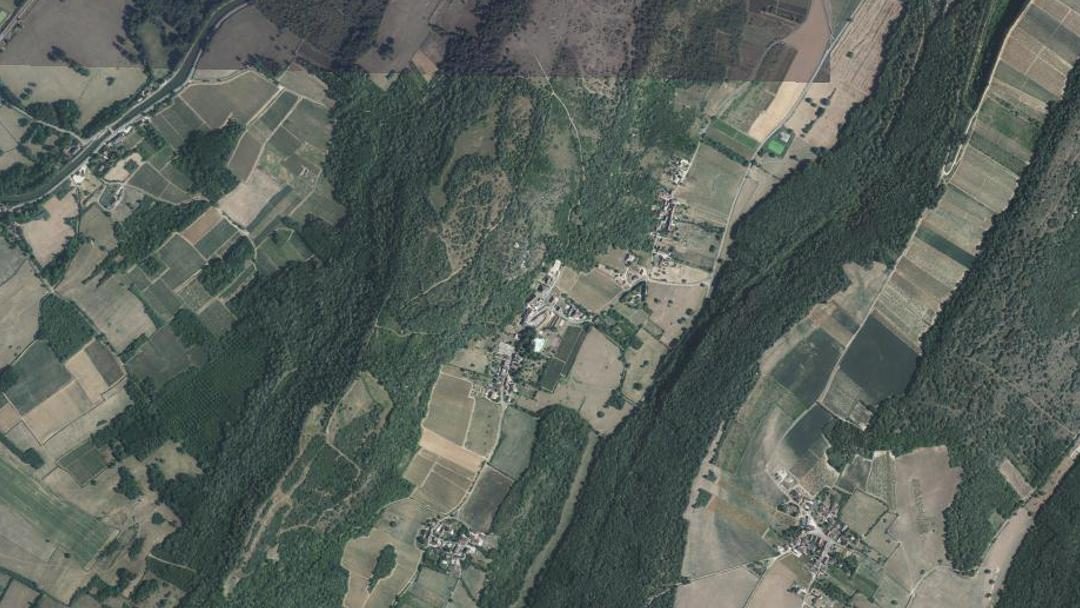 Photo 2 — Chassey-le-Camp, Saône-et-Loire (71150)