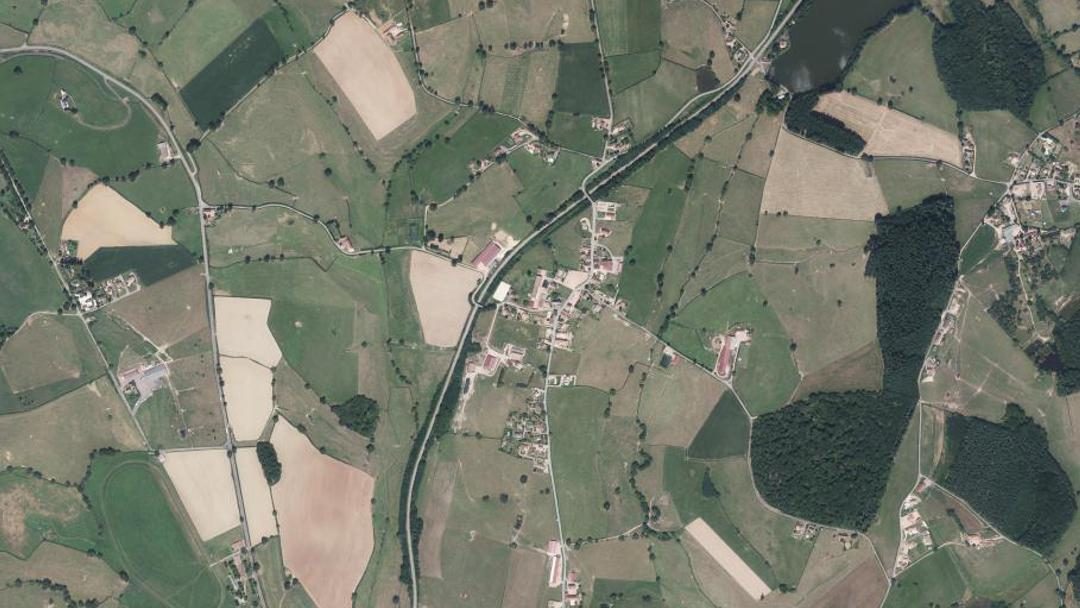 Photo 2 — Curbigny, Saône-et-Loire (71800)