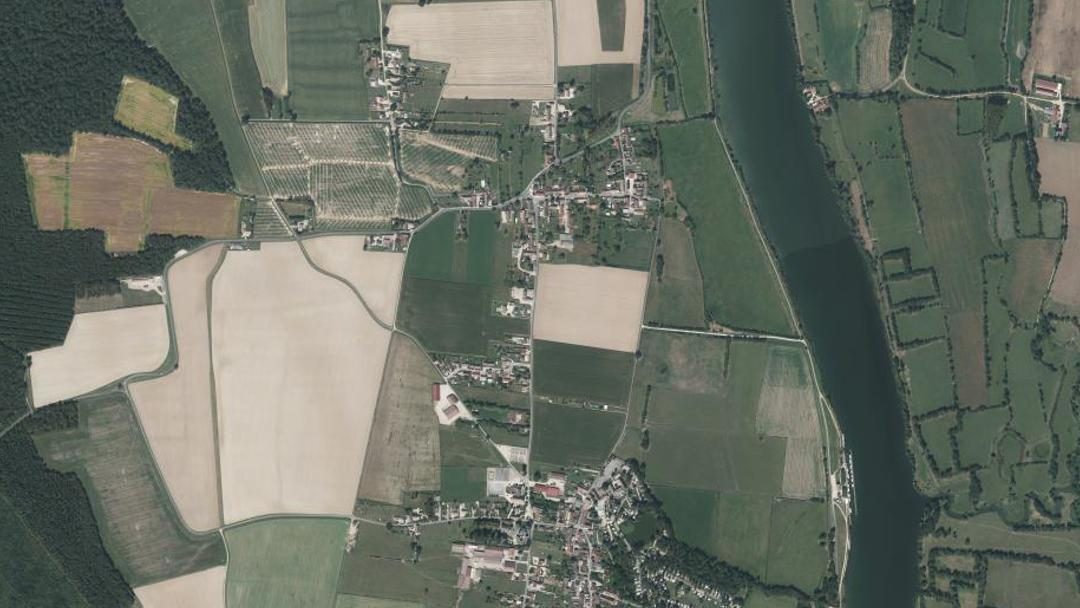 Photo 2 — Gigny-sur-Saône, Saône-et-Loire (71240)