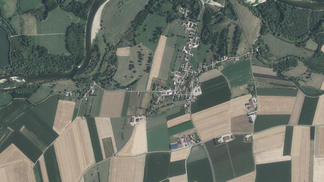 Photo 3 — Lays-sur-le-Doubs, Saône-et-Loire (71270)