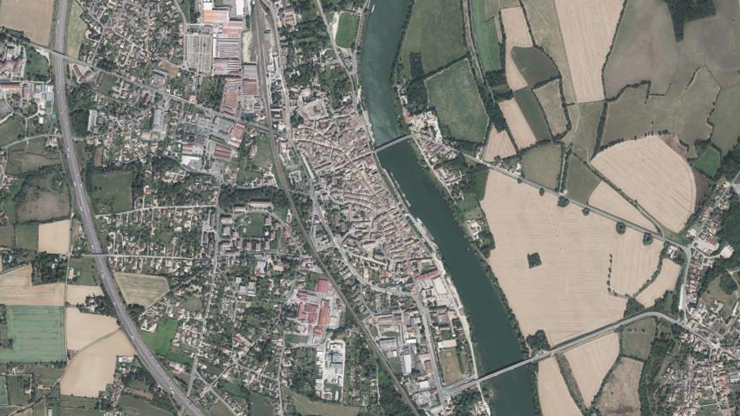 Photo 3 — Tournus, Saône-et-Loire (71700)