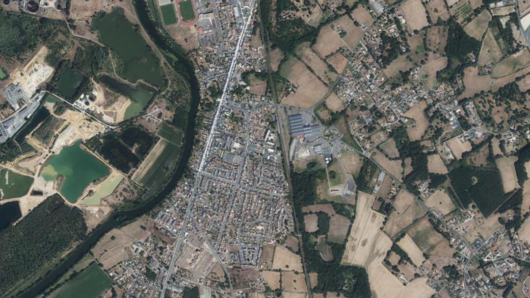 Photo 2 — Arnage, Sarthe (72230)