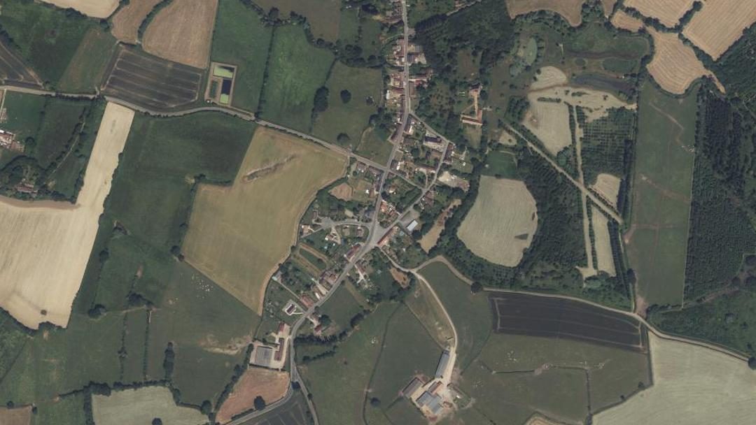 Photo 3 — Blèves, Sarthe (72600)