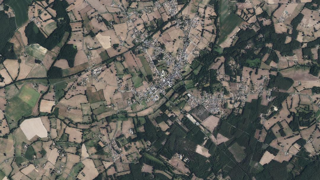 Photo 3 — Mézeray, Sarthe (72270)