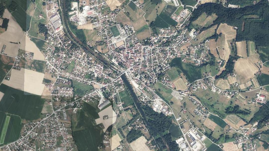 Saint-Genix-Les-Villages, Savoie