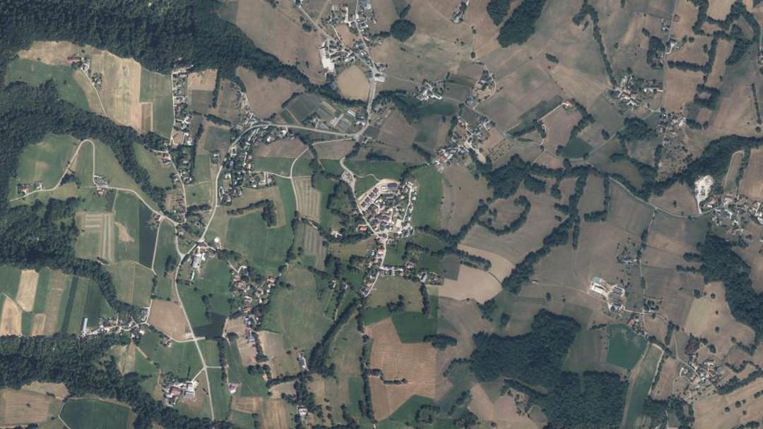 Photo 2 — Chainaz-les-Frasses, Haute-Savoie (74540)