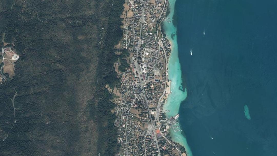 Photo 2 — Sevrier, Haute-Savoie (74320)