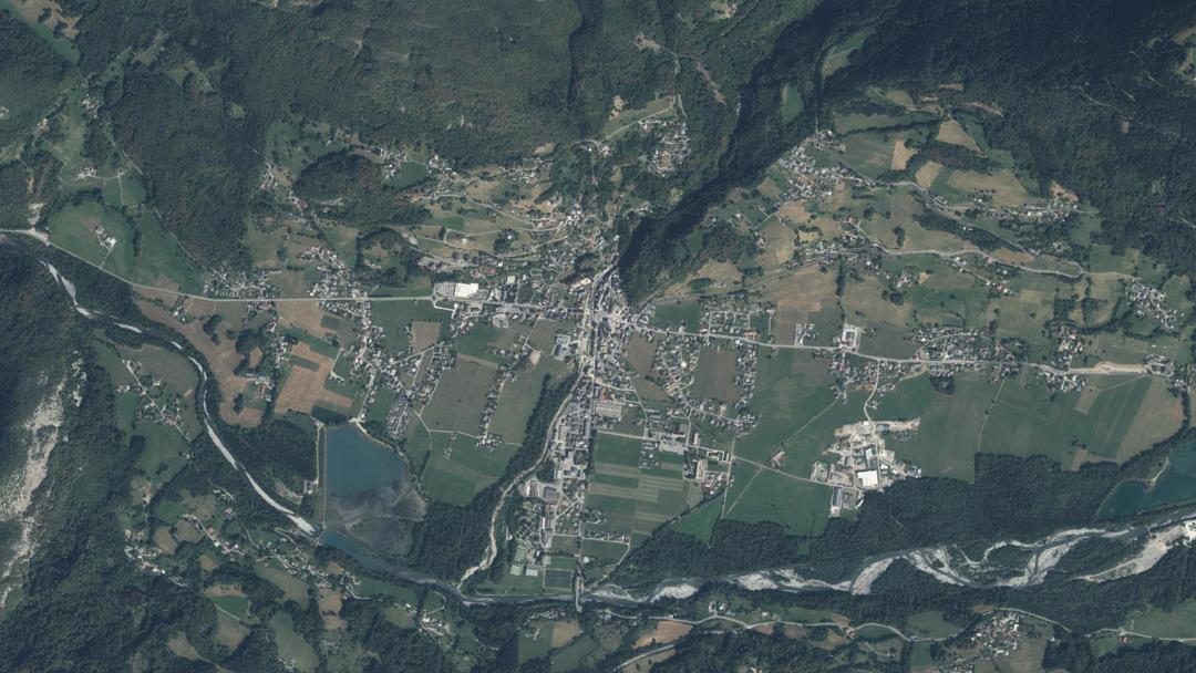 Photo 2 — Taninges, Haute-Savoie (74440)