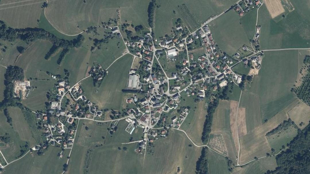 Photo 2 — Villy-le-Bouveret, Haute-Savoie (74350)