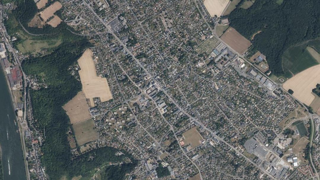 Photo 2 — Le Mesnil-Esnard, Seine-Maritime (76240)