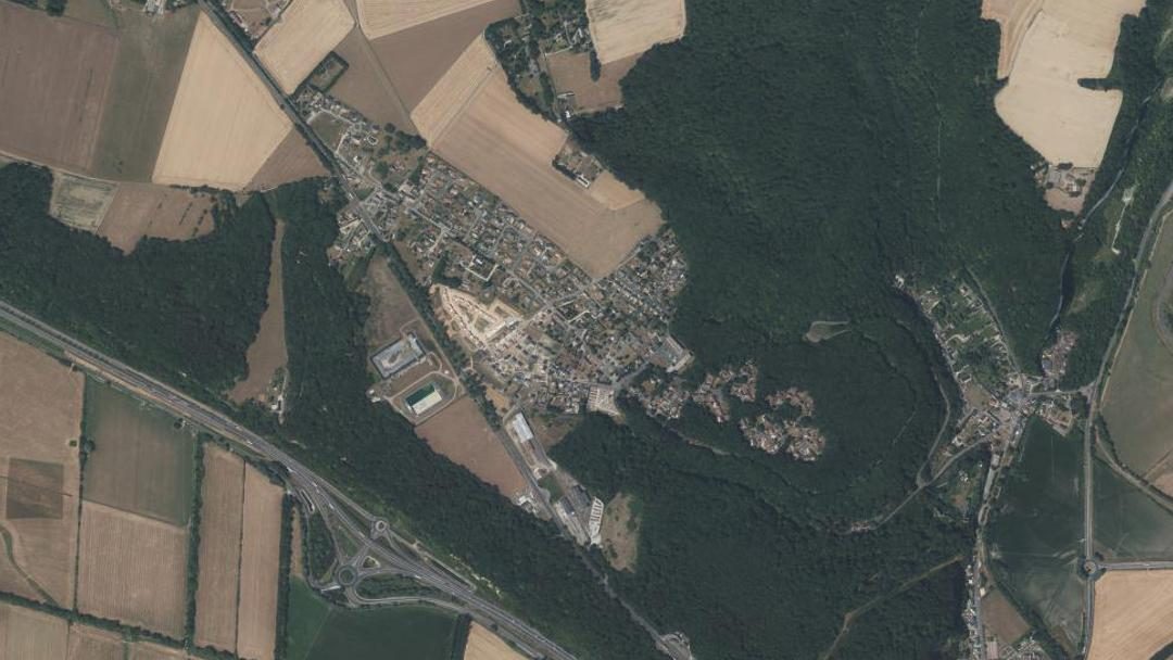 Photo 2 — Tancarville, Seine-Maritime (76430)