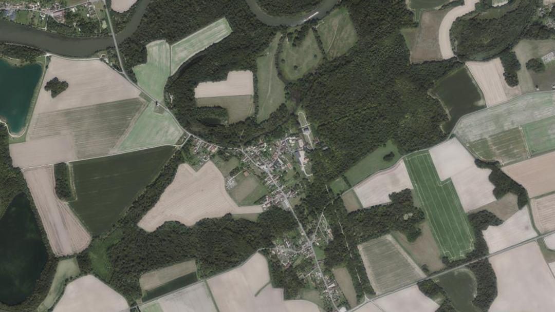 Photo 2 — Noyen-sur-Seine, Seine-et-Marne (77114)