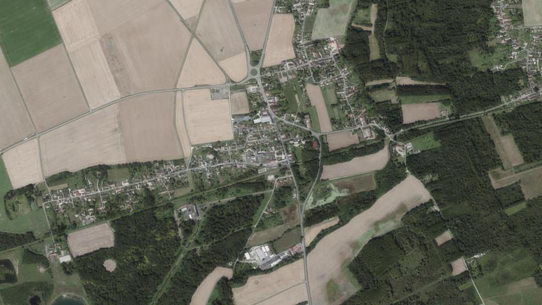 Photo 2 — Les Ormes-sur-Voulzie, Seine-et-Marne (77134)