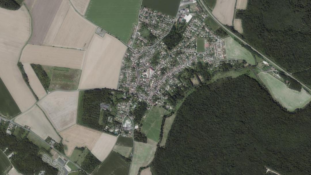 Photo 2 — Ozouer-le-Voulgis, Seine-et-Marne (77390)