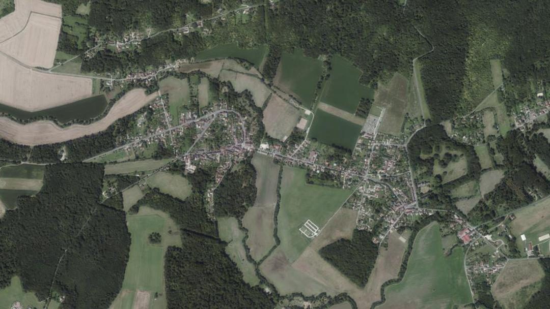 Photo 2 — Saint-Cyr-sur-Morin, Seine-et-Marne (77750)