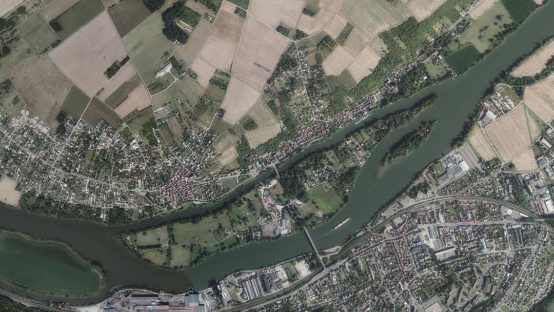 Photo 2 — Bennecourt, Yvelines (78270)
