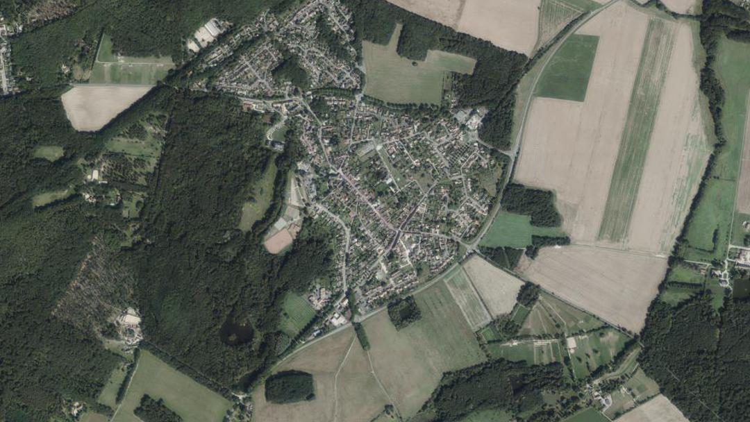 Photo 2 — Bonnelles, Yvelines (78830)