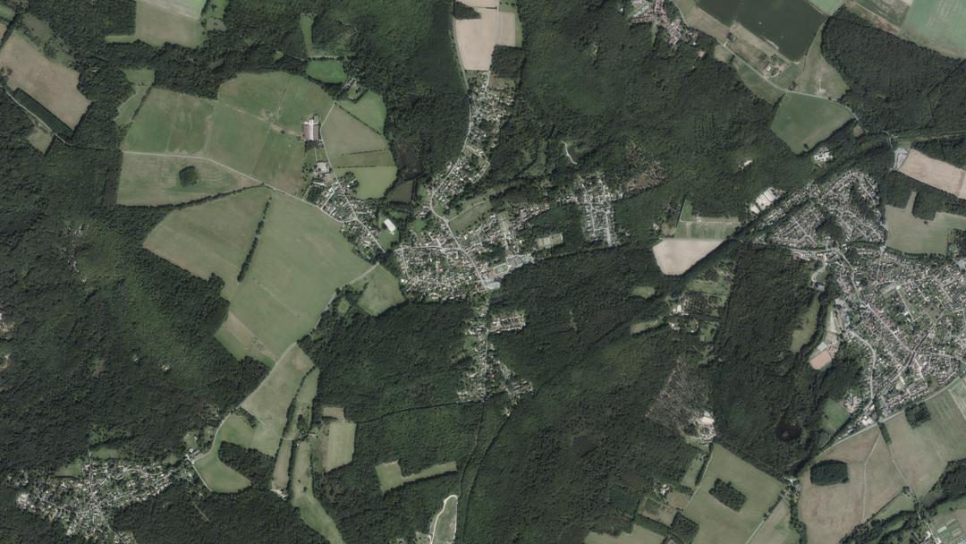 Photo 2 — Bullion, Yvelines (78830)