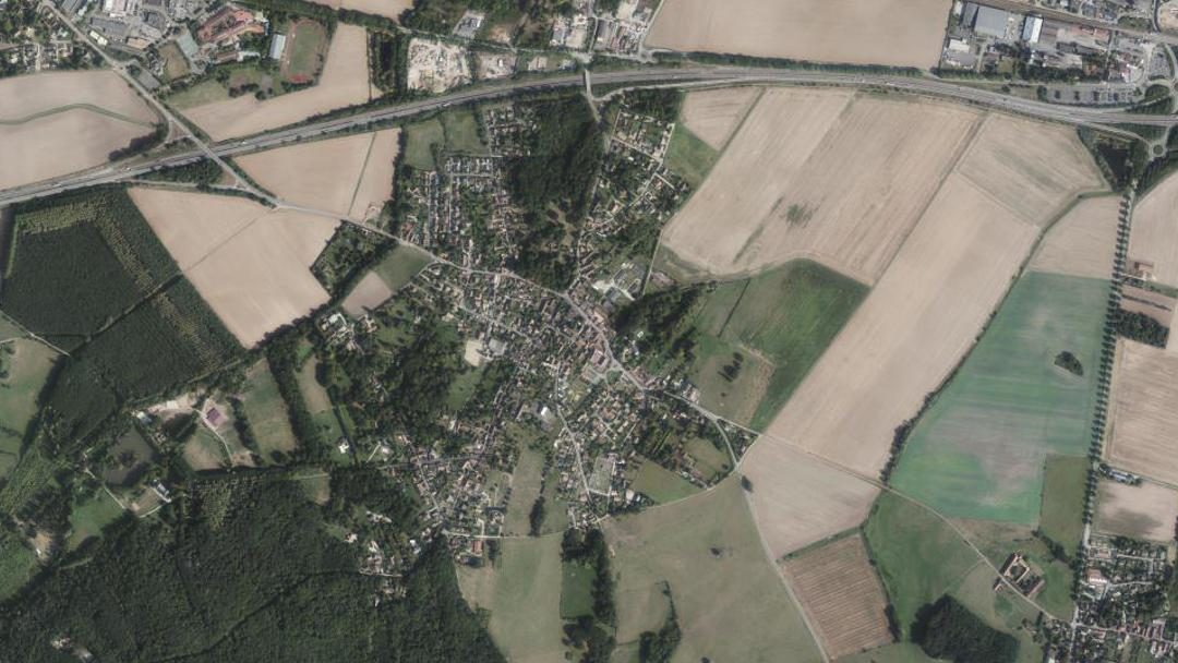 Photo 2 — Galluis, Yvelines (78490)