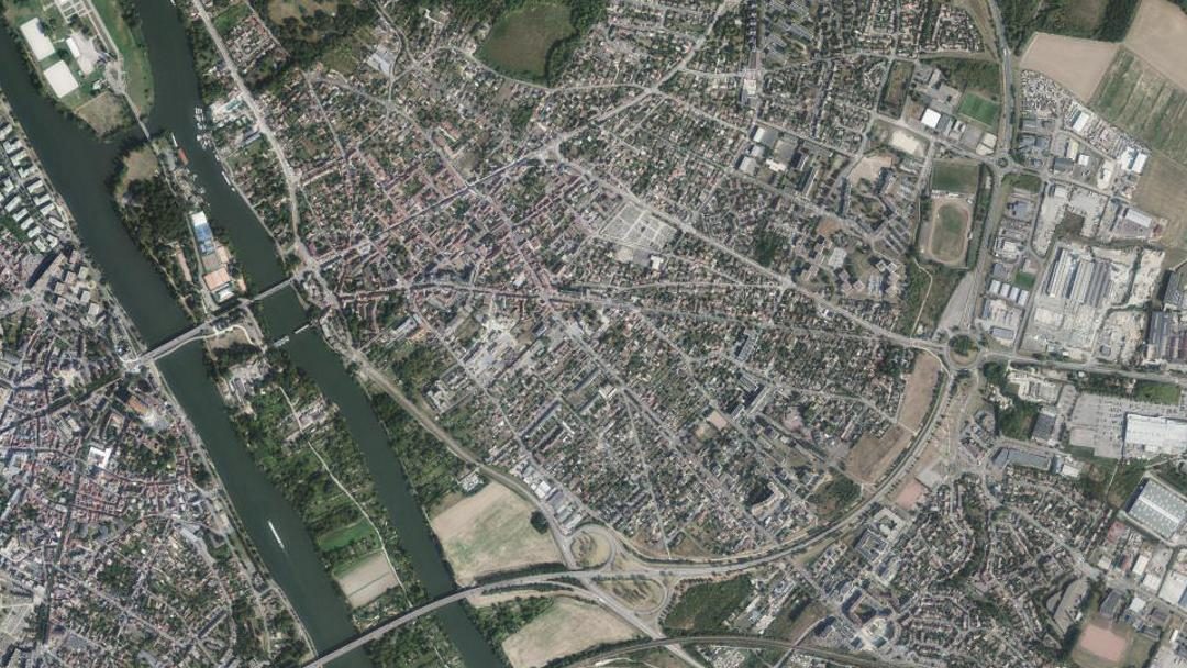 Photo 3 — Limay, Yvelines (78520)