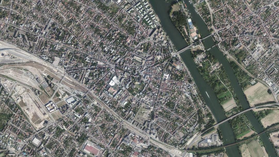 Photo 6 — Mantes-la-Jolie, Yvelines (78200)