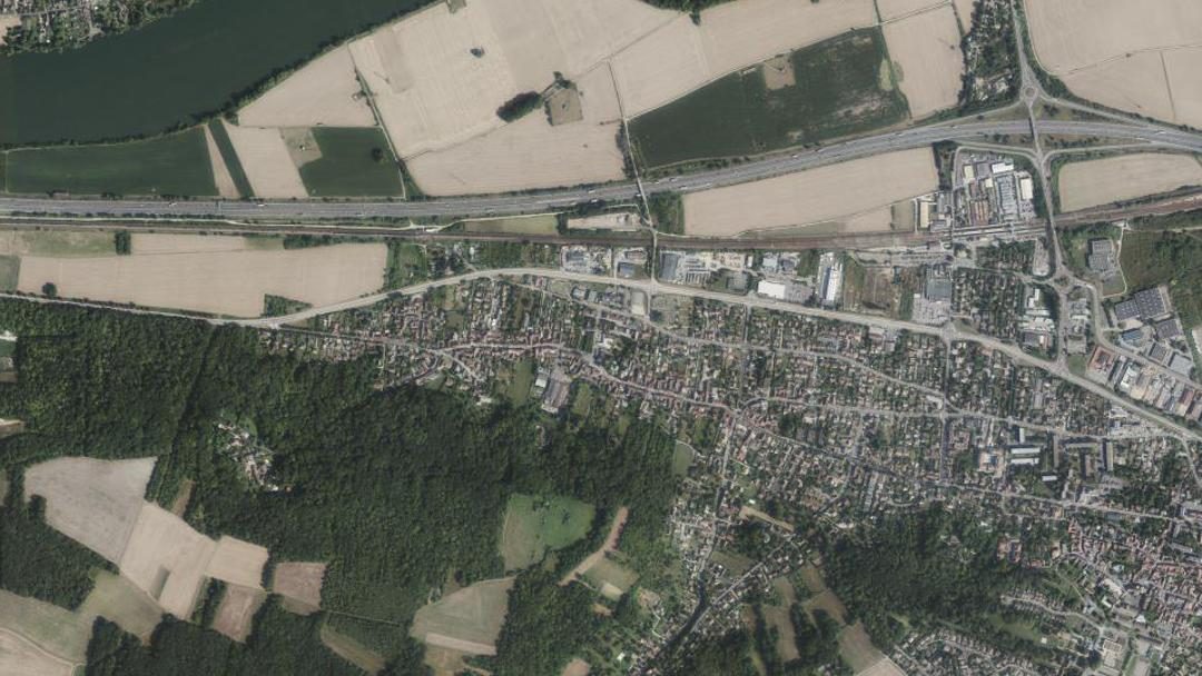 Photo 2 — Mézières-sur-Seine, Yvelines (78970)