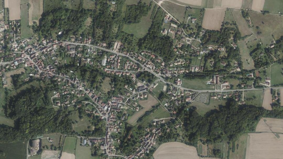 Photo 2 — Oinville-sur-Montcient, Yvelines (78250)