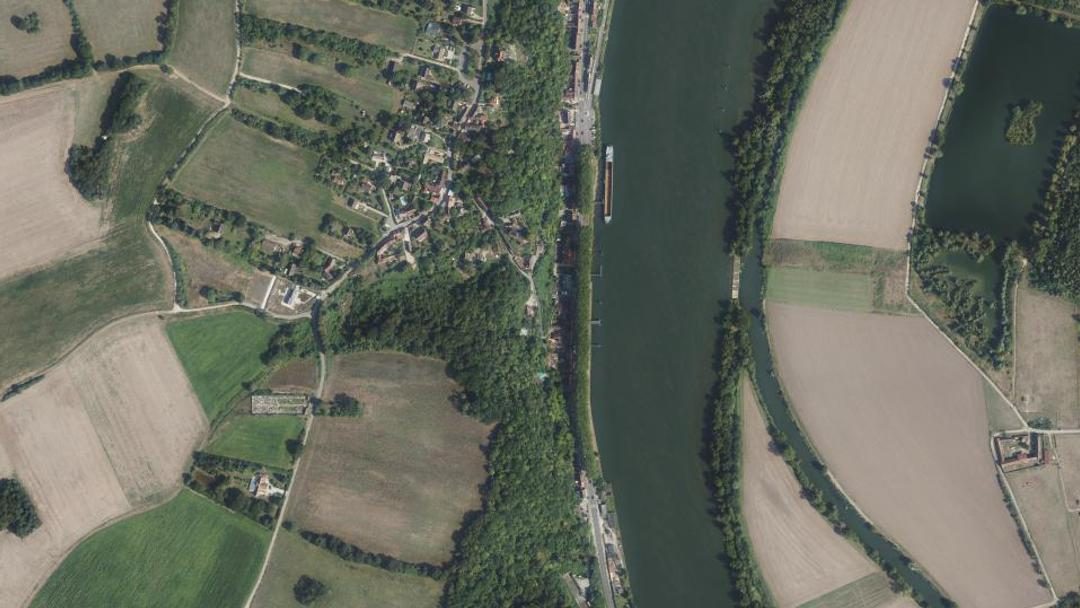 Photo 2 — Rolleboise, Yvelines (78270)
