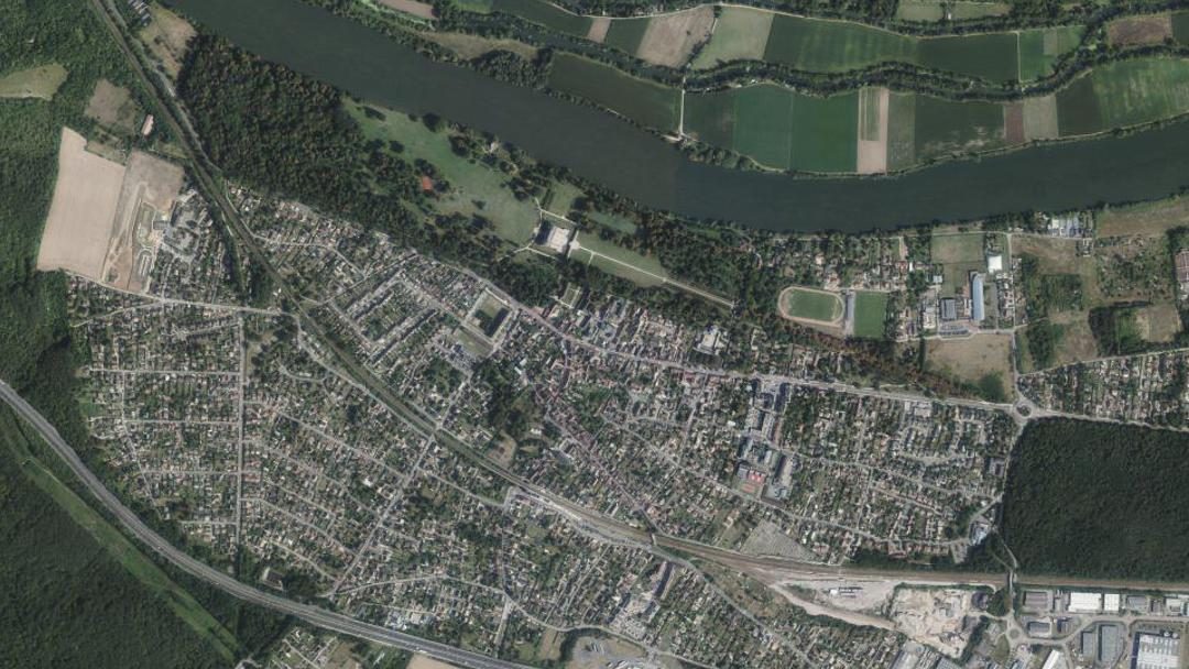Photo 3 — Rosny-sur-Seine, Yvelines (78710)