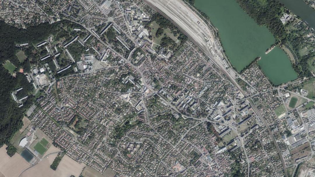 Photo 4 — Verneuil-sur-Seine, Yvelines (78480)