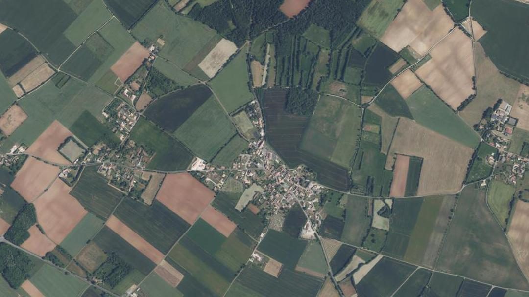 Photo 2 — Mairé-Levescault, Deux-Sèvres (79190)