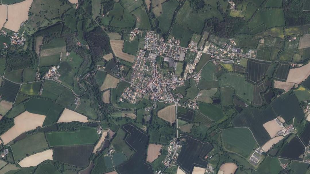 Photo 3 — Le Pin, Deux-Sèvres (79140)