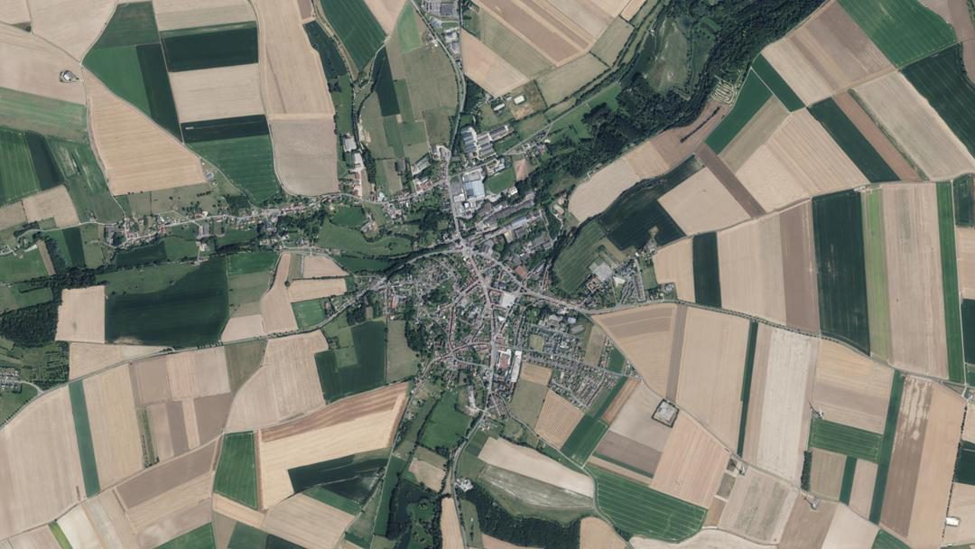 Photo 2 — Airaines, Somme (80270)