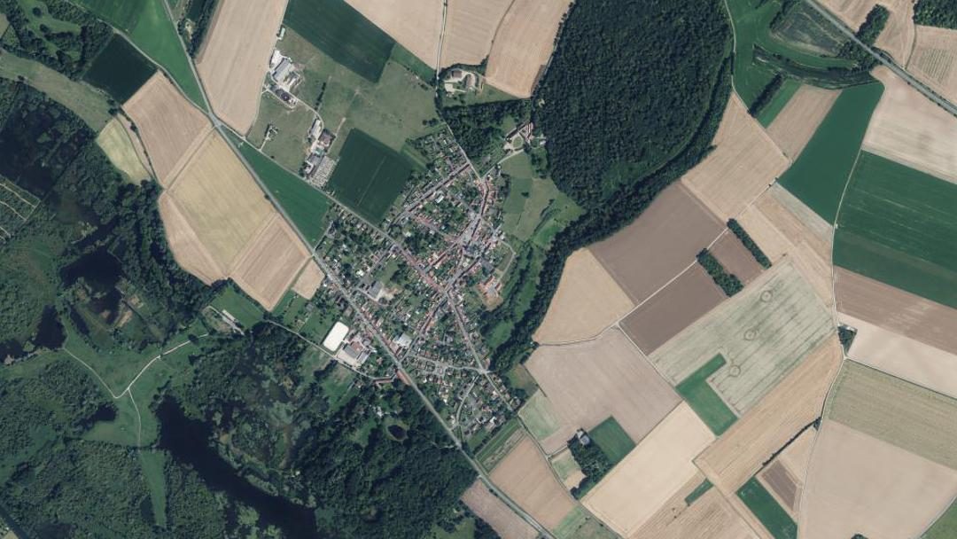 Photo 2 — Belloy-sur-Somme, Somme (80310)