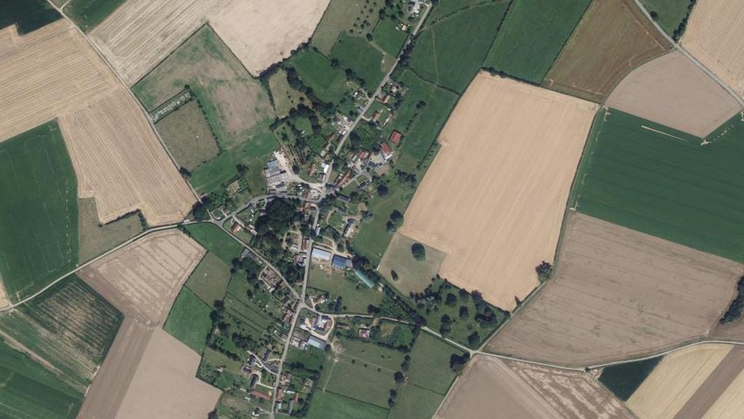 Photo 2 — Fresnoy-Andainville, Somme (80140)