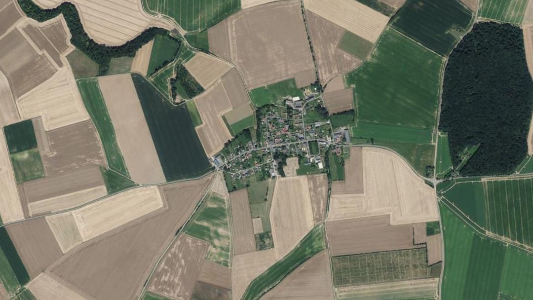 Photo 2 — Montauban-de-Picardie, Somme (80300)