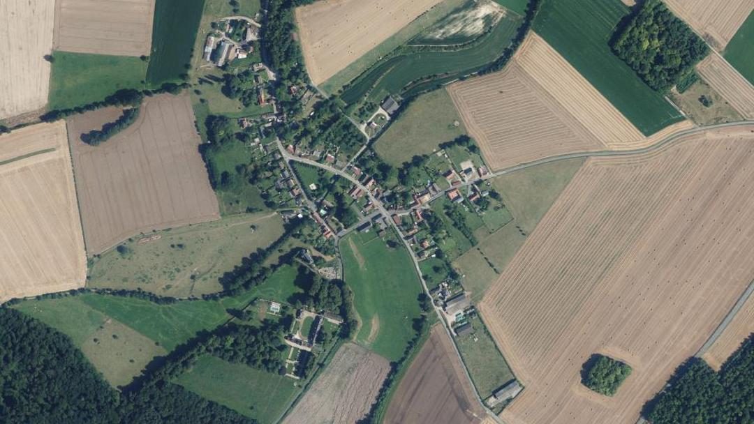 Photo 3 — Vauchelles-lès-Domart, Somme (80620)